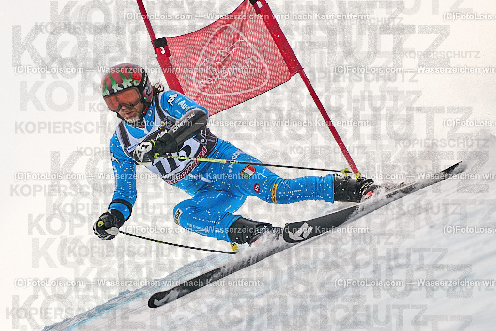_ALP2367_MASTERS-WM_Reiteralm_A-GS_Grechi Davide | FISWORLD CHAMPIONSHIPSMASTERS ALPINE SKIING, 23. – 28. MÄRZ 2026 - REITERALM | STMK | AUT.   Veranstaltet vom Masters-Referat des Deutschen Skiverbandes (DSV). Durchführende Organisation: WSV Pichl-Reiteralm, unterstütutzt von den Bergbahnen REITERALM bei Schladming und SKI AUSTRIA.                            Disziplinen:  Super-G, GiantSlalom, Slalom.                                                 Kategorien:  A (Herrn 30-59 Jahre), B (Herrn ab 60 Jahre), C (Damen 30-59 Jahre), D (Damen ab 60 Jahre).                Rennstrecken:   Gasselhöhe und Muldenliftpiste auf der Reiteralm.