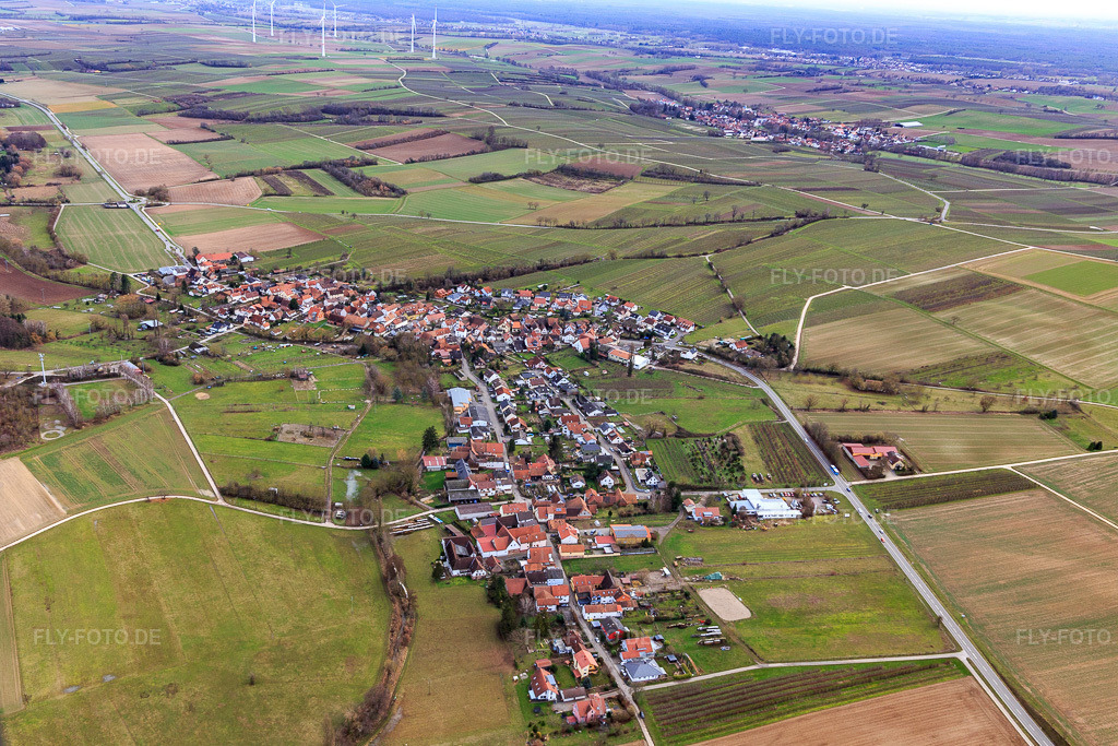Luftbild: Ortsansicht von Westen in Oberhausen im Bundesland Rheinland-Pfalz in Deutschland. Foto: IMG_124165.jpg vom 04.02.2021 durch Werner Riehm/FLY-FOTO.de