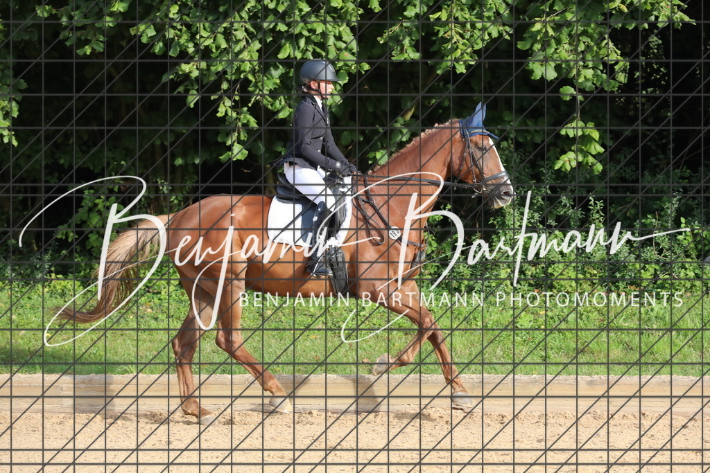 AZ2A1600 | Benjamin Bartmann Photomoments