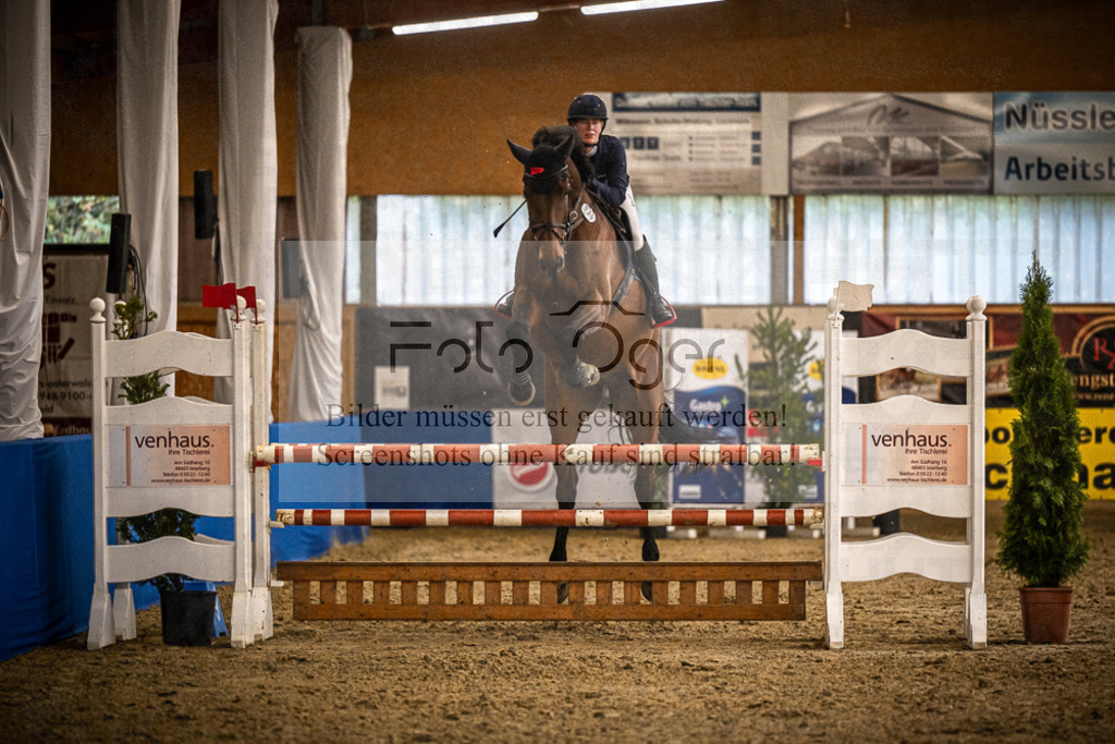 DOS_B1411 | Entdecke hochwertige Reitturnierfotos von Foto Oger. Professionell, emotional und authentisch – jetzt Lieblingsmomente im Shop bestellen.Deutschlandweite Turnierfotografie. - Realisiert mit Pictrs.com