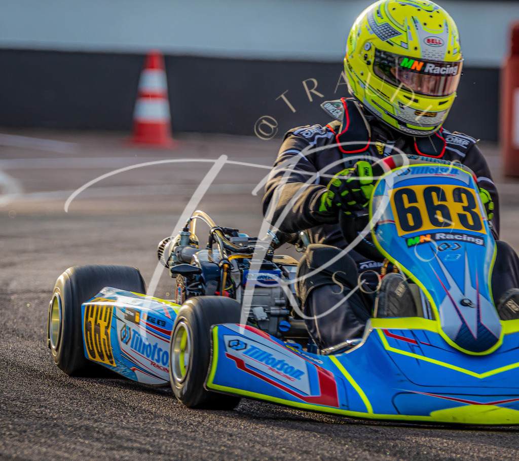 A6503365-1D3F-4EC9-A27F-9B35E5D696FF | traudl_s_fotos