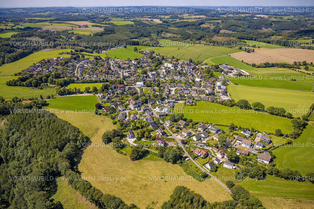 Ennepetal230801593 | Luftbild, evang. Kirche, Wiesen und Felder, Rüggeberg, Ennepetal, Ruhrgebiet, Nordrhein-Westfalen, Deutschland