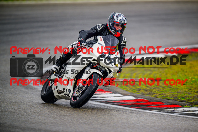 MaZZes_FotoMatrix_240804_6007705_0996 | Fotograf Mathias Schmid
Sportfotograf,
Eventfotograf,
Hochzeitsfotograf,
Portraitfotograf