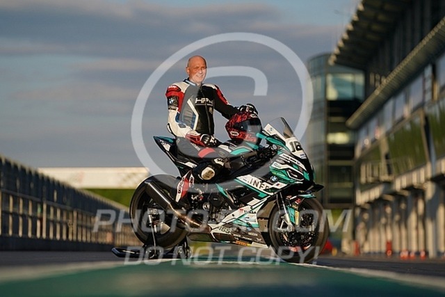 2025_05_12_PBK_11083 | Sportfotografie; SlowMotion; Video; Rennstrecke; Hafeneger; Speer; Racing; RSE; BMW; CBO; Trackday; Motorsportarena; Hockenheimring; Brno; Most; Barcelona; Valencia