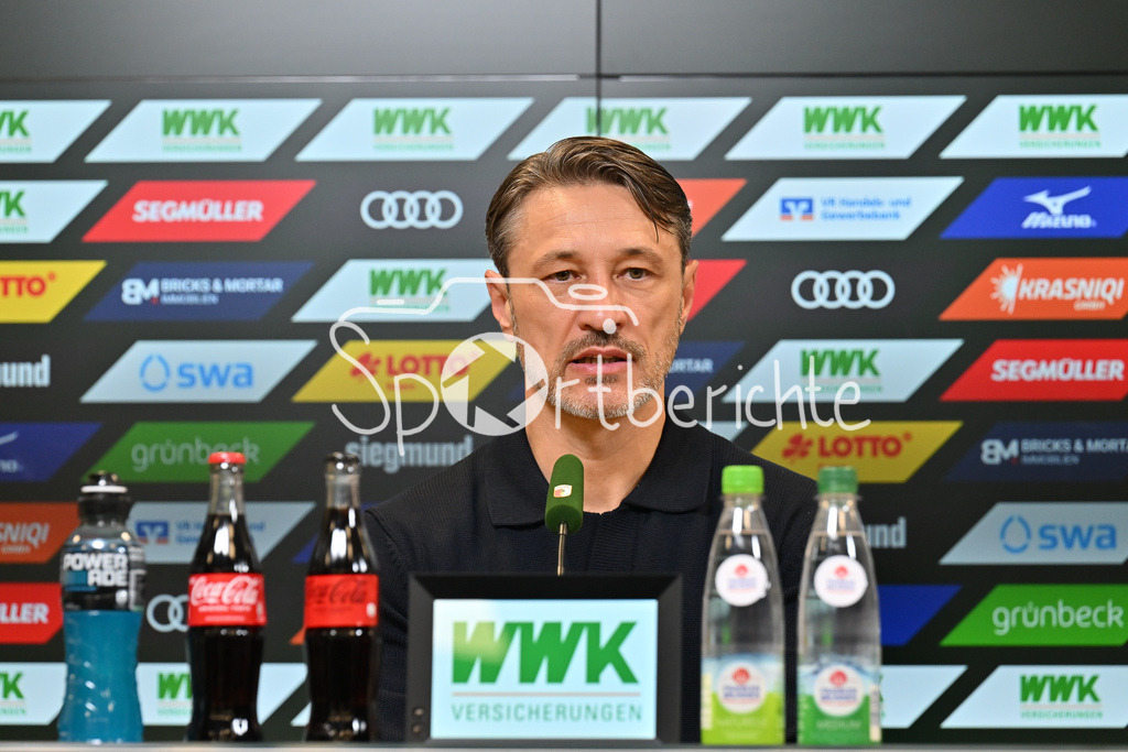 FC Augsburg - Borussia Dortmund | AUGSBURG, GERMANY - Niko KOVAC headcoach Borussia Dortmund at the pressconference after the bundesliga match between FC Augsburg vs. Borussia Dortmund on matchday 9 at WWK Arena on October 31, 2025 in Augsburg, Germany / DFL REGULATIONS PROHIBIT ANY USE OF PHOTOGRAPHS AS IMAGE SEQUENCES AND/OR QUASI-VIDEO