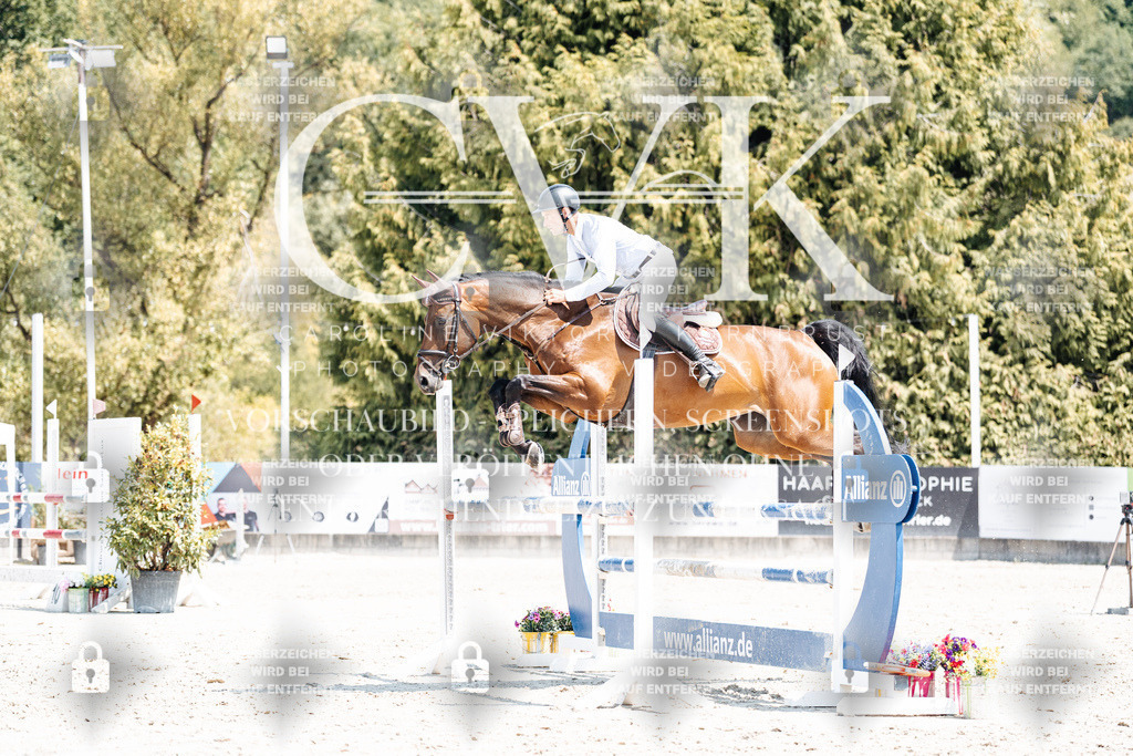 CK900956 | Turnierfotografie Pferdefotografie Trier Rheinland-Pfalz Pferdesport Reitsport Tierfotografie Sportfotografie Pferdevideo Pferdevideografie Equestrianvideography equestrianphotography  - Realisiert mit Pictrs.com