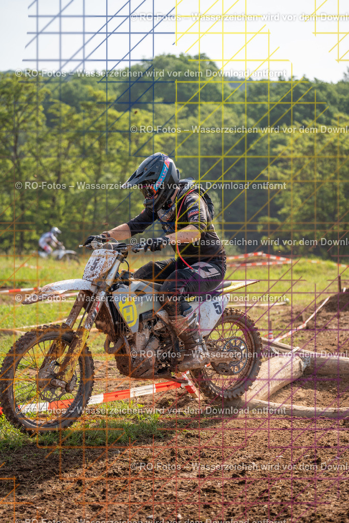 Wolfshausen 4 Lauf -289 | Sportfotografie von RO-Fotos: Motorsport, Motocross, Enduro, Laufveranstaltungen und Triathlon. Professionelle Fotos von Sportlern und Events. - Realisiert mit Pictrs.com