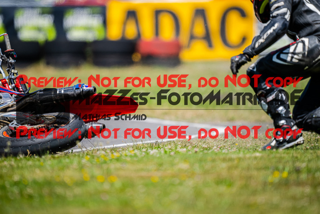 MaZZes_FotoMatrix_220703_1095 | S1