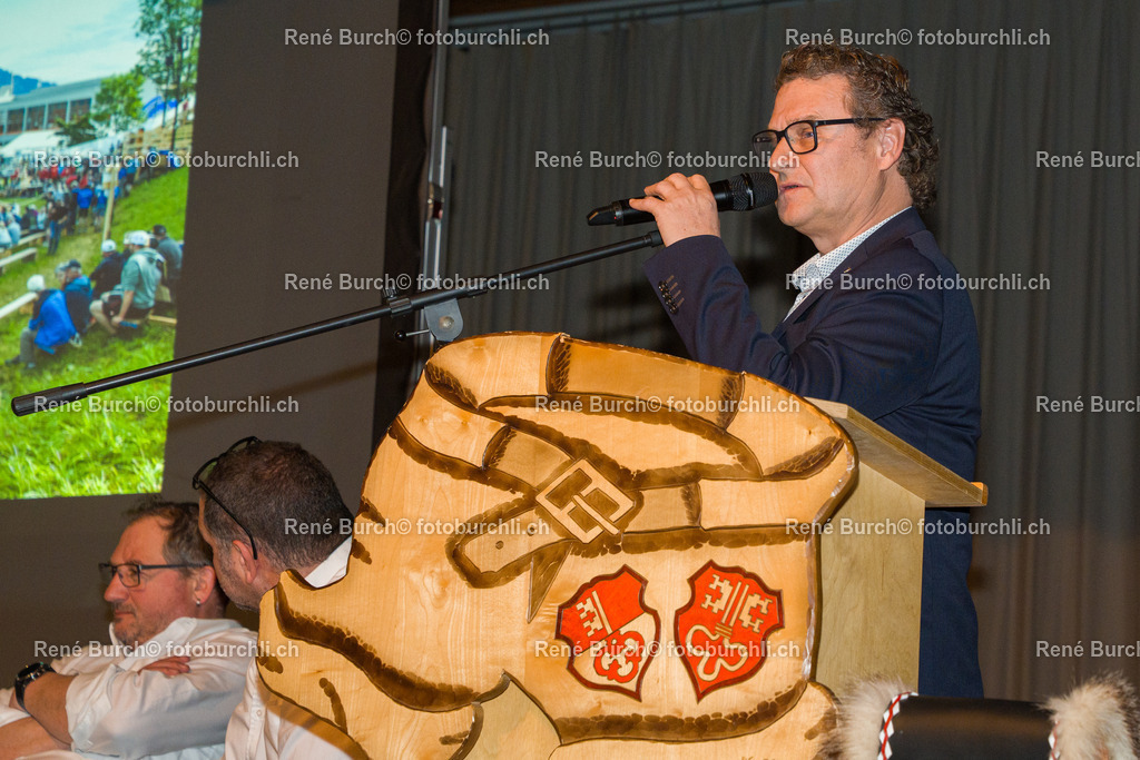 BUR09622 | René Burch leidenschaftlicher Fotograf aus Kerns in Obwalden.  Hier finden sie Sport, Landschaft und Natur Fotografie.
 - Realisiert mit Pictrs.com