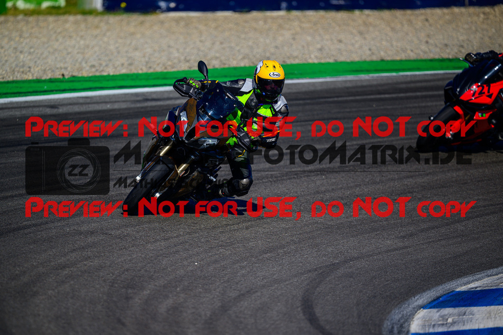 MaZZes_Fotomatrix_20250407_6007705_0003 | INST