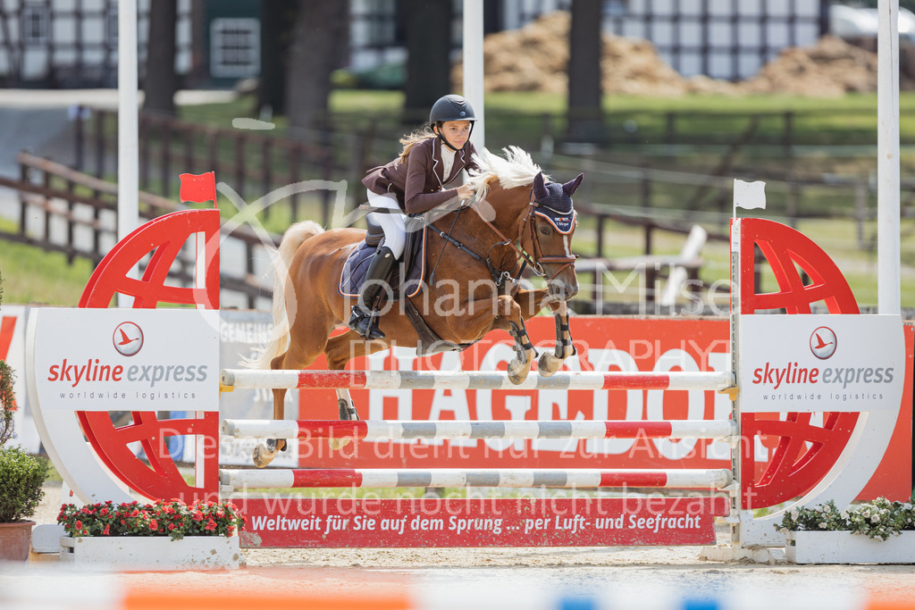 220730_BHO_PonyTrophy-442 | Deine schönsten Turniermomente als professionelle Fotos! Entdecke hochwertige Pferdesport-Fotografie im Online-Shop. Jetzt Fotos finden & bestellen!