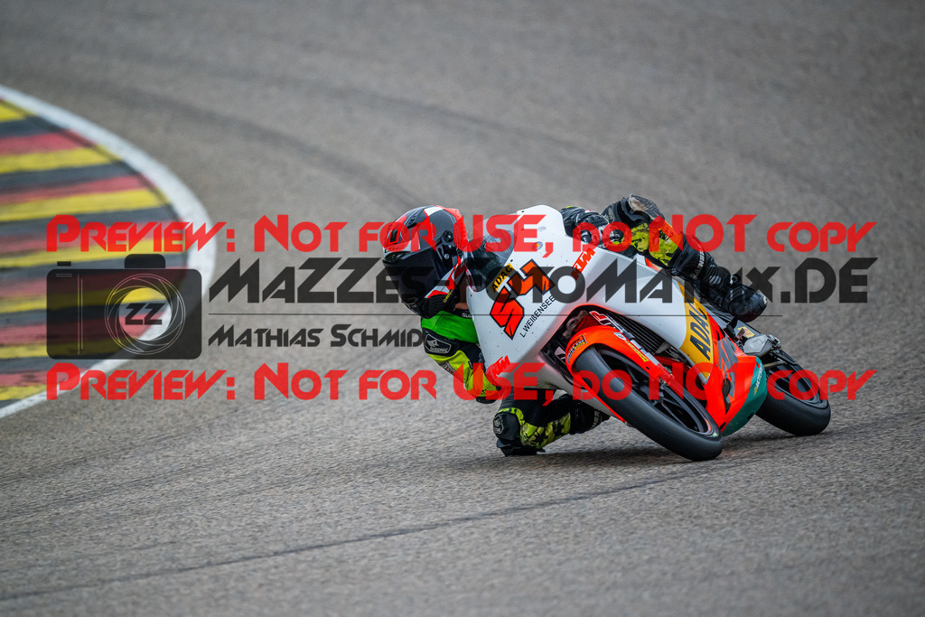 MaZZes_FotoMatrix_240503_6007705_1481 | KTM