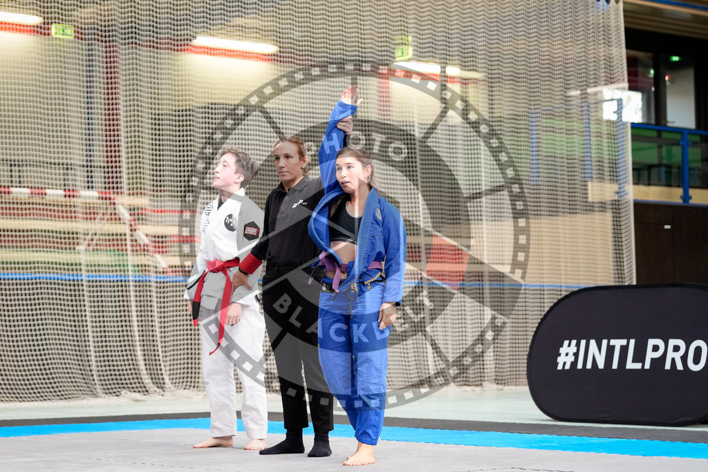 20250920PBB1425 | Athletes compete during the AJP Tour Hamburg International Jiu-Jitsu Championship, on September 20, 2025 in Hamburg, Germany. © Chiara Dazi / photoblackbelt