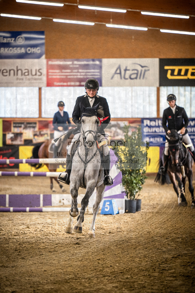 DOS_B1429 | Entdecke hochwertige Reitturnierfotos von Foto Oger. Professionell, emotional und authentisch – jetzt Lieblingsmomente im Shop bestellen.Deutschlandweite Turnierfotografie. - Realisiert mit Pictrs.com