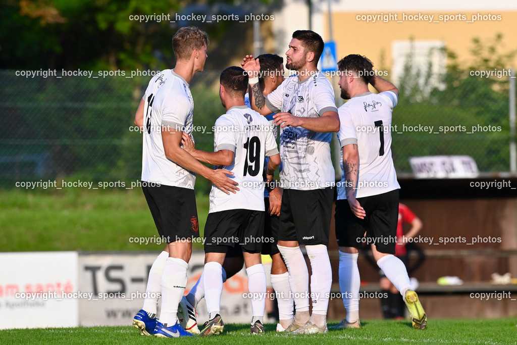 SC Magdalen vs. ATUS Nötsch 13.8.2023 | Jubel SC Magdalen, #13 Franz Rocil, #19 Gianluca Rabitsch, #9 Mario Dolinar