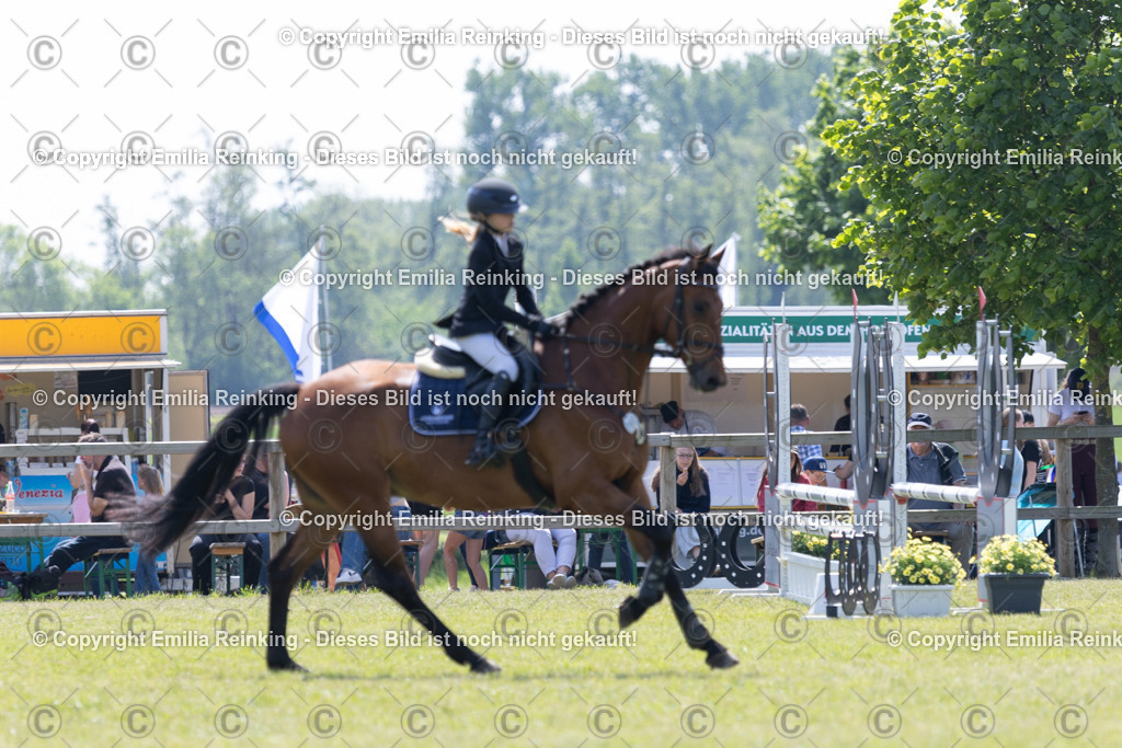 CL5A2338 | Emilia Reinking Fotografie - Realisiert mit Pictrs.com