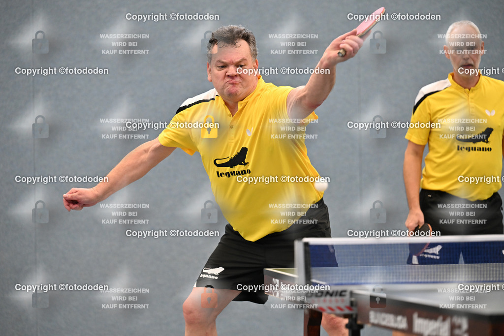 DSC_8638 | Frank Lewandowski / TV Friedeburg
Frank Leschowski (rechts) / TV Friedeburg
Niedersachsenliga Senioren 50 