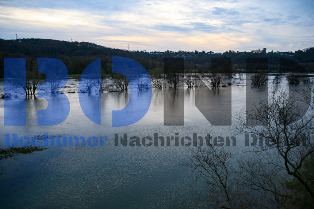 Hochwasser in Bochum und Hattingen {date} -  | {headline}



(Foto: Sebastian Sendlak / BOND)

 - Realisiert mit Pictrs.com