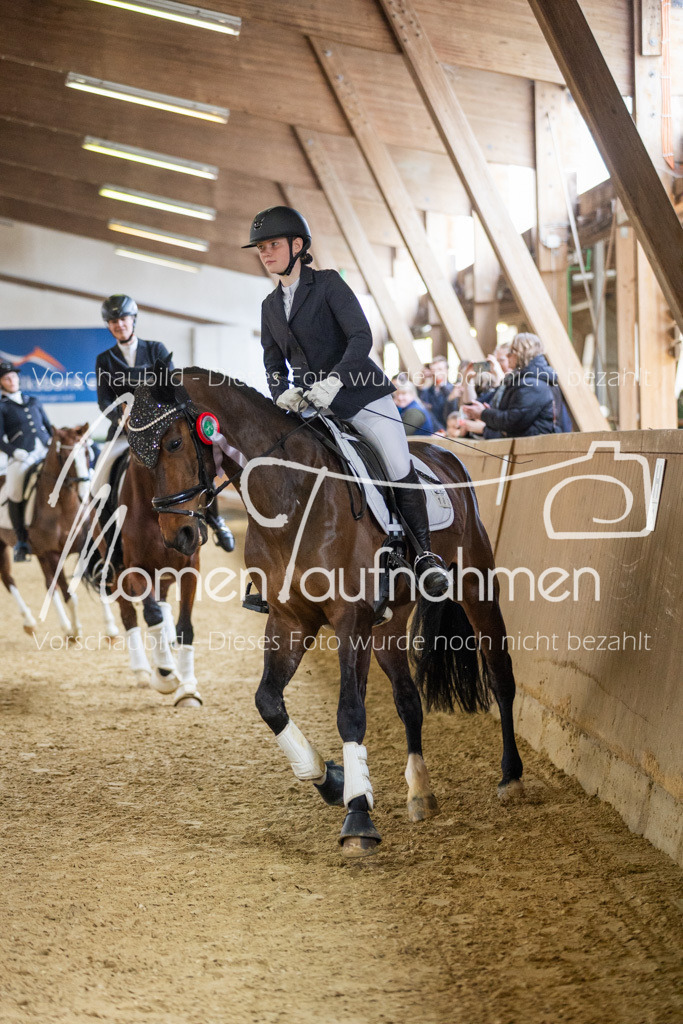 Sth-LPO25-A-Dr-172 | MomenTaufnahmen Pferdesportfotos