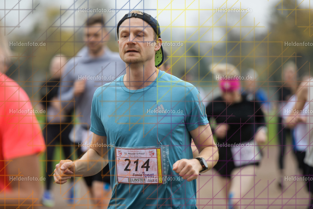 Neusser Erftlauf 2025  | 15km Neusser Erftlauf 2025 Foto: Heldenfoto.de