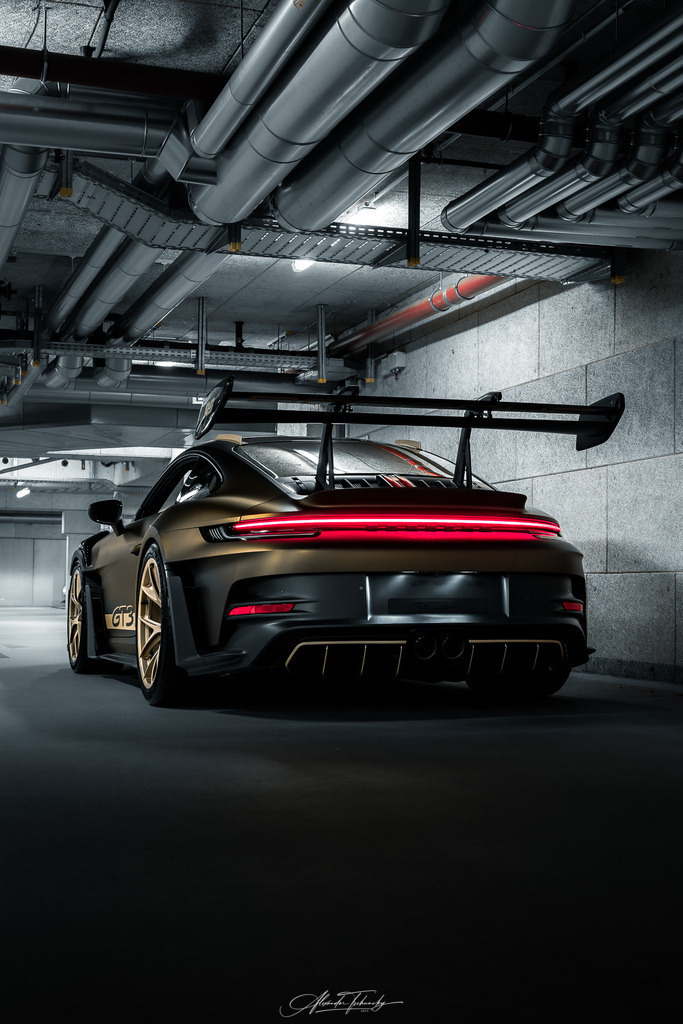 R6AT1468 _Alexander Tschuncky | Entdecken Sie die faszinierende Welt von Alexander Tschuncky Arts: Kreative Fotografie, atemberaubende Automobilkunst und hochwertiger Bilderdruck. Lassen Sie sich inspirieren! - Realisiert mit Pictrs.com