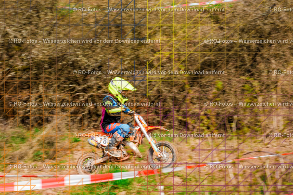 1 2 Lauf Mernes-525 | Sportfotografie von RO-Fotos: Motorsport, Motocross, Enduro, Laufveranstaltungen und Triathlon. Professionelle Fotos von Sportlern und Events. - Realisiert mit Pictrs.com