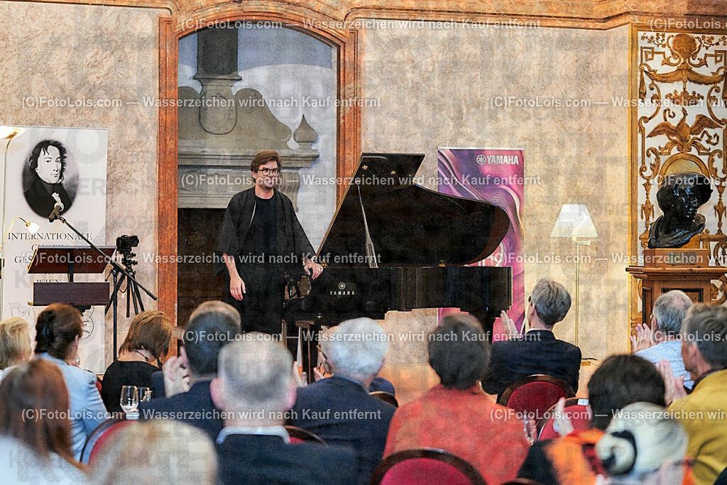 ALS0638_XXXIX-Chopin-Festival_Nocturno_Bracha Marek | (C)FotoLois.com, Alois Spandl, XXXIX. internationales CHOPIN-Festival in der Kartause Gaming, NOCTURNO - nächtliches Konzert bei Kerzenlicht, Sa 5. August 2023.