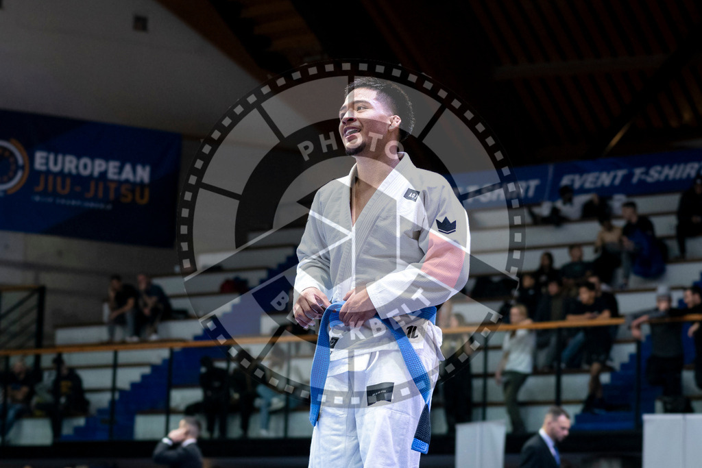 20240121PBB7349 | Fighters compete during the second day of the IBJJF European Championship in Paris, France, on January 21, 2024.