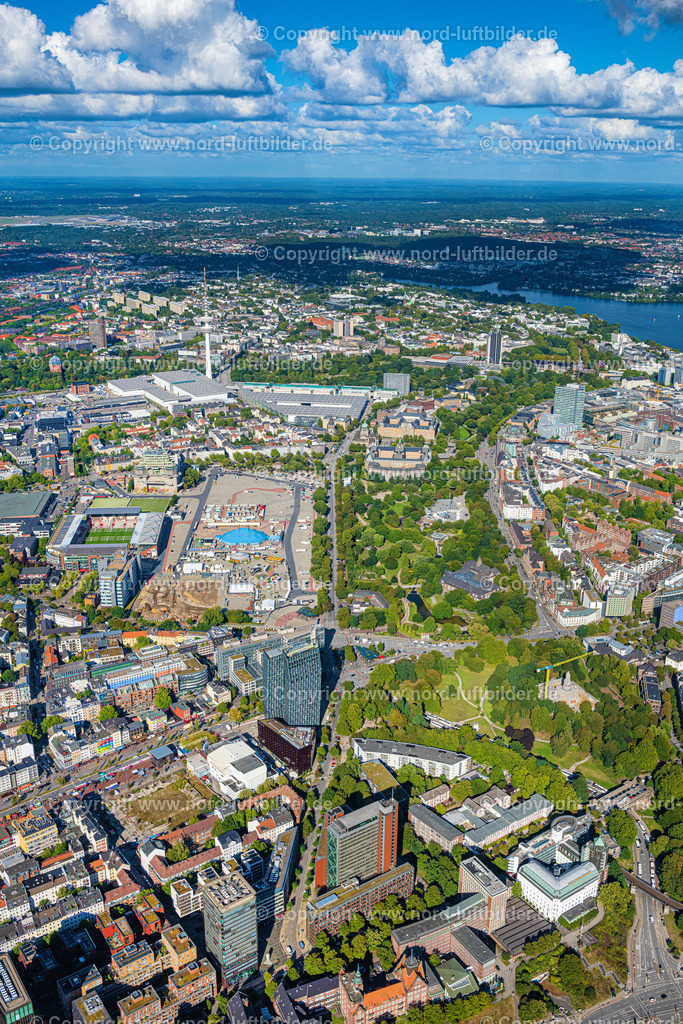 Hamburg_Grosse_Wallanlagen_ELS_2963200922 | HAMBURG 20.09.2022 Parkanlage Große Wallanlagen am Holstenwall in Hamburg. // Park of Grosse Wallanlagen at Holstenwall in Hamburg. Foto: Martin Elsen