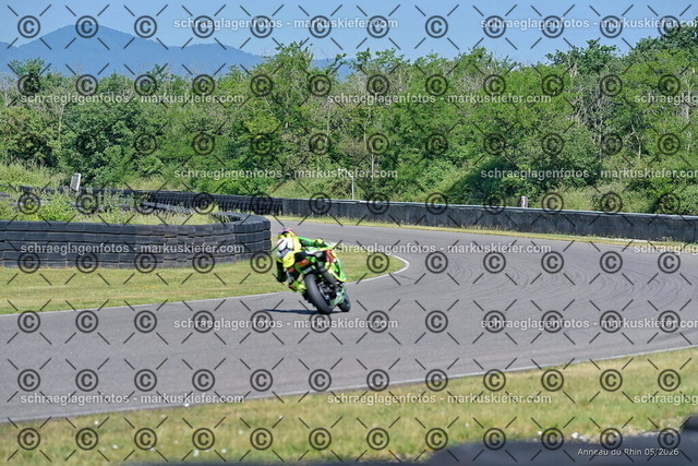 26BT02-0451 | markuskiefer.com - Realisiert mit Pictrs.com