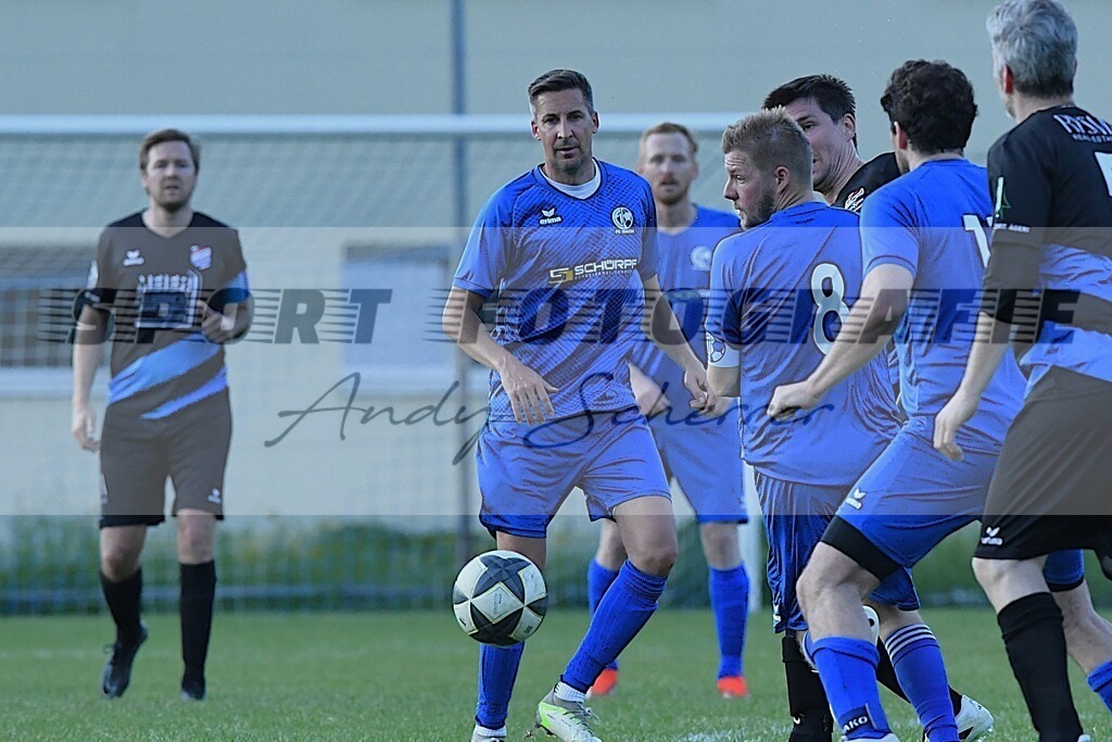 aaaDSC_2967 | Kaufen Sie Sportbilder im Onlineshop von Andy Scherrer Sportfotografie. Faszinierende Bilder von Sportevents aus der ganzen Schweiz. Fussball, Frauenfussball, Unihockey, Handball, Schwingen und weiteren Sportarten. - Realisiert mit Pictrs.com