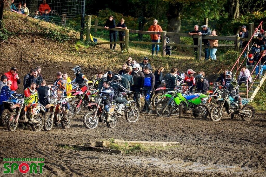 OpenTrack2024_Sonntag_Experten_006 | Bildergalerie von Sport-Ereignissen aber auch von weiteren spannenden Dingen - nicht nur vom Niederrhein. In Anlehnung an den bekannten Spruch von Hanns Dieter Hüsch heißt das Motto: "Niederrhein ist überall".  - Realisiert mit Pictrs.com