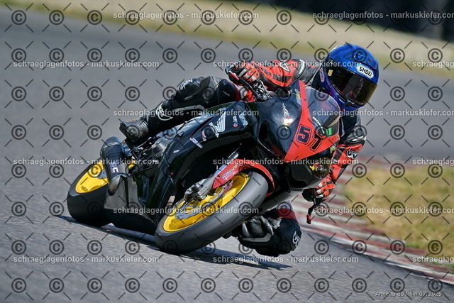 25bt04-1089 | markuskiefer.com - Realisiert mit Pictrs.com