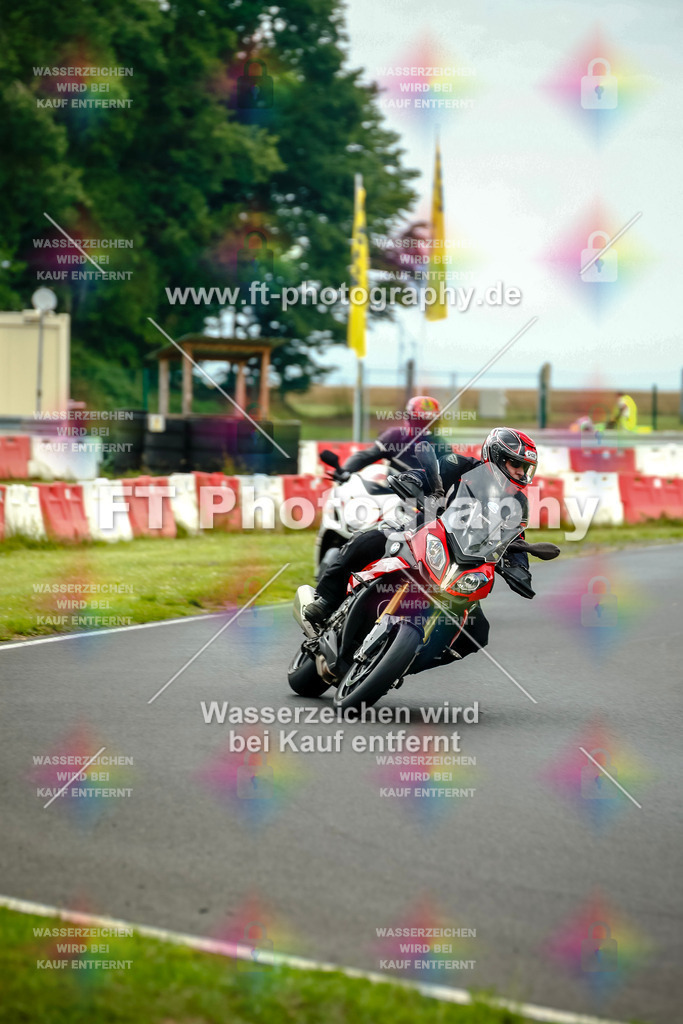 VBK-4176 | Hier findet Ihr Bilder von Touristenfahrten auf der Nürburgring Nordschleife oder von anderen Veranstaltungen die ich besucht habe. Viel Spass beim Durch Schauen 