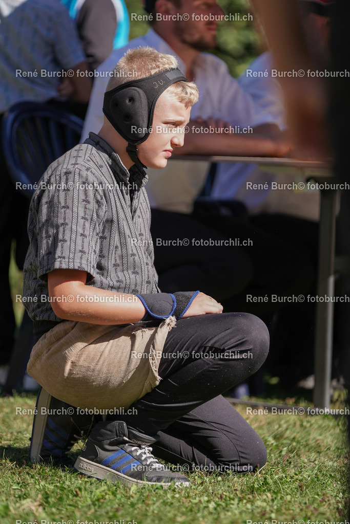 DSC08047-2 | René Burch leidenschaftlicher Fotograf aus Kerns in Obwalden.  Hier finden sie Sport, Landschaft und Natur Fotografie.
 - Realisiert mit Pictrs.com