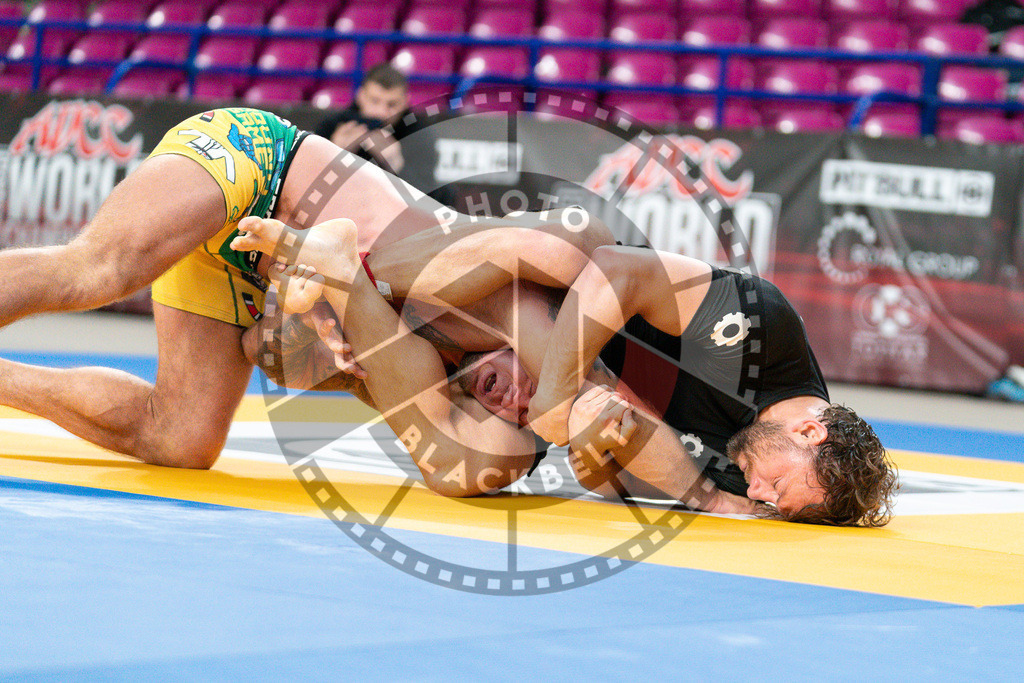 20250517PBB1659 | Athletes compete during the first day of the ADCC Amateur World Championship on May 15, 2025 in Warsaw, Poland. © Chiara Dazi / photoblackbelt