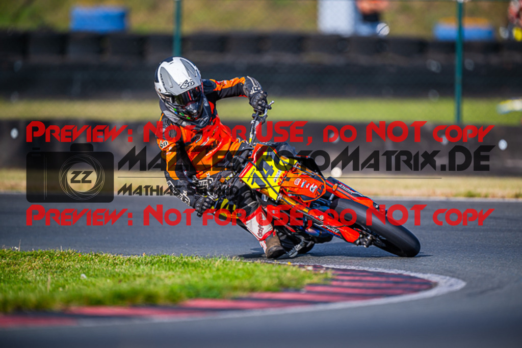 MaZZes_FotoMatrix_230930_8847 | S1