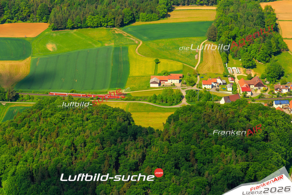 Die Luftaufnahme der Stadt Neukirchen wurde vom UL-Flugzeug heraus erstellt ( keine Drohne )- hohe Auflösung für beste Qualität