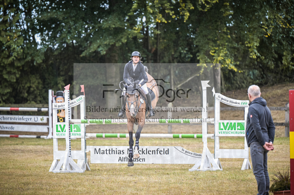 DOS_0076 | Entdecke hochwertige Reitturnierfotos von Foto Oger. Professionell, emotional und authentisch – jetzt Lieblingsmomente im Shop bestellen.Deutschlandweite Turnierfotografie. - Realisiert mit Pictrs.com