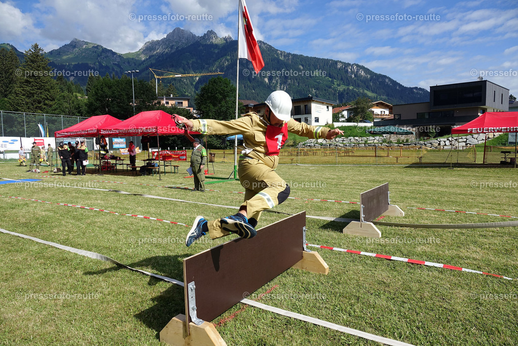 news-2022-Juli09-FF-Nassleistungsbewerb-Hoefen-Sony-DSD02625 | Info aus dem Bezirk Reutte/Ausserfern Tirol sowie eine umfangreiche Bilddatenbank über die gesamte Region: Lechtal, Talkessel Reutte, Tannheimertal, Zwischentoren. Lech, Plansee, Zugspitze, Grenztunnel, B179, Fernpassstraße, Verkehr, Lawinen, Tradition, - Realisiert mit Pictrs.com