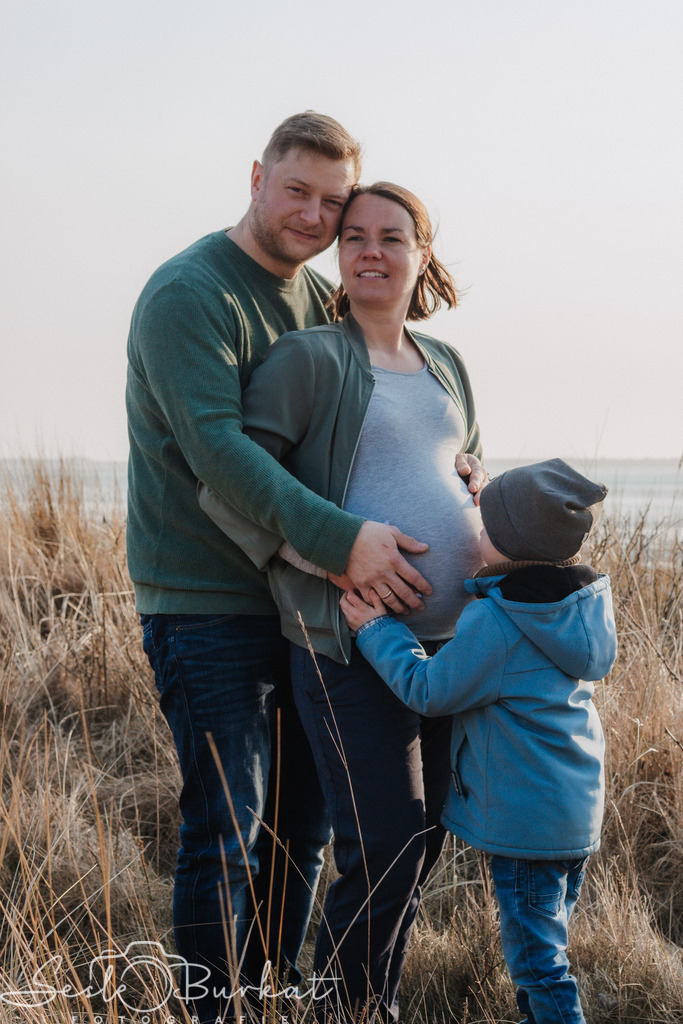 20260315-IMG_8532 | Authentische, natürliche und emotionale Fotoshootings auf der Nordseeinsel Föhr. Als Fotografin halte ich deine schönsten Momente in einzigartigen Neugeborenen-, Familien-, Paar- und Einzelshootings fest. Jetzt einen Termin vereinbaren!
