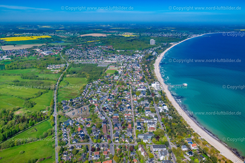 Timmendorf_Timmendorfer_Strand_ELS_5171010524 | NIENDORF/OSTSEE 01.05.2024 Küsten- Landschaft am Sandstrand in Niendorf/Ostsee im Bundesland Schleswig-Holstein, Deutschland. // Coastline on the sandy beach in Niendorf/Ostsee in the state Schleswig-Holstein, Germany. Foto: Martin Elsen