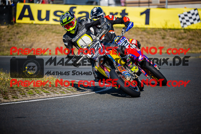 MaZZes_FotoMatrix_220813_1157 | S4