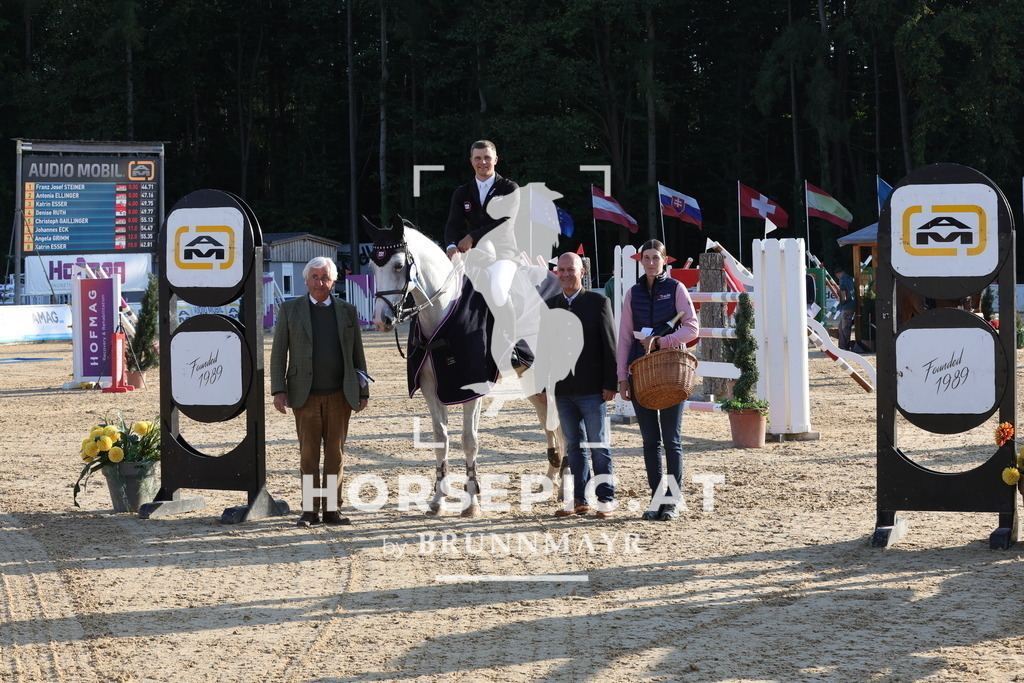 0P6A8329 | Willkommen bei Brunnmayr - Design & Fotografie – Ihrem Spezialisten für Reitturniere und Pferdeveranstaltungen in Oberösterreich, Salzburg und Bayern! Seit über 17 Jahren sind wir leidenschaftlich dabei.
