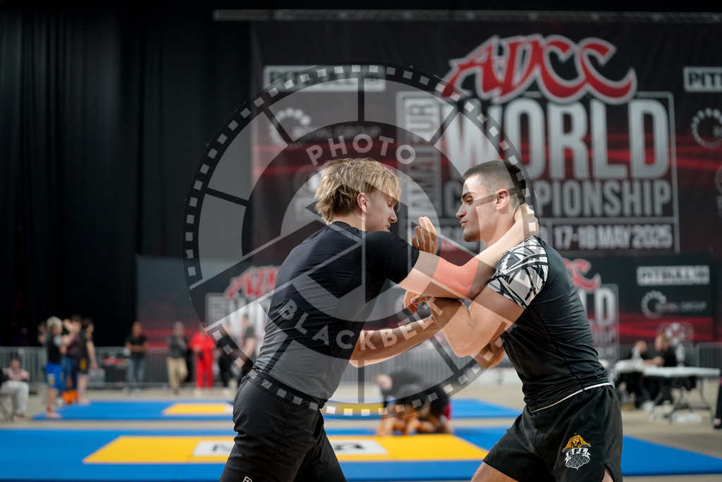 20250518PBB1461 | Athletes compete during the second day of the ADCC Amateur World Championship on May 18, 2025 in Warsaw, Poland. © Chiara Dazi / photoblackbelt