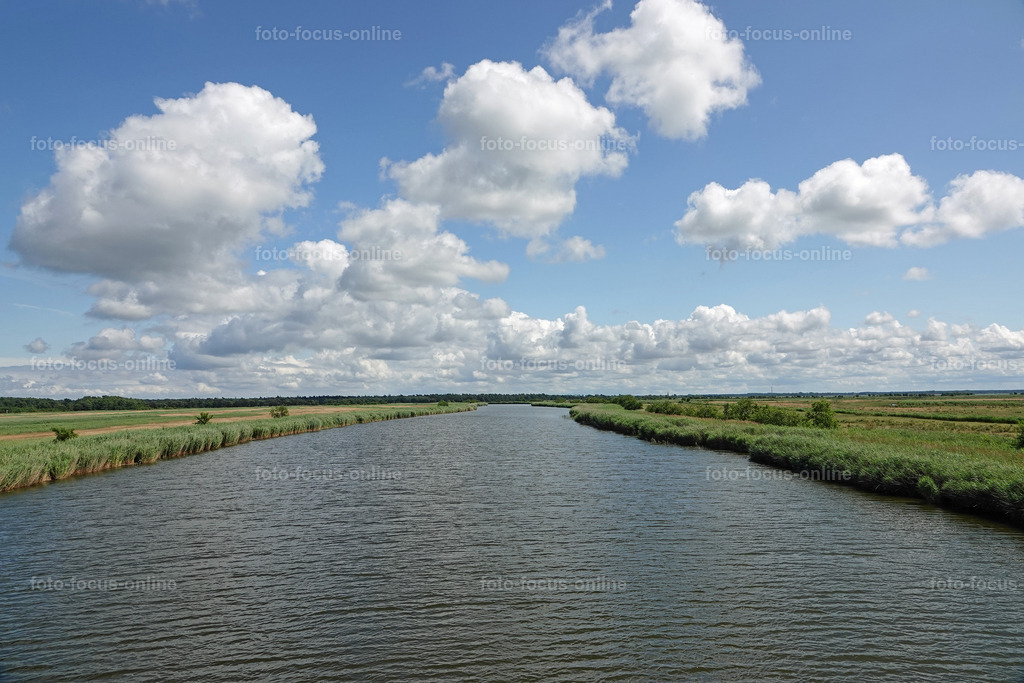 Prerow Bodden Landscape | Landscape photography, spectacular waves, Atlantic Ocean, Baltic Sea