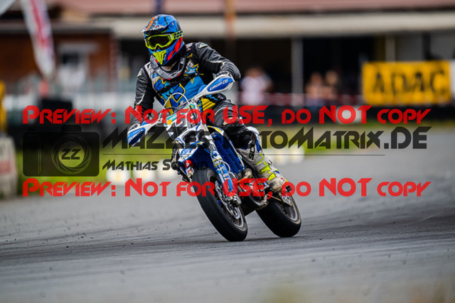 MaZZes_FotoMatrix_220813_8034 | UE40