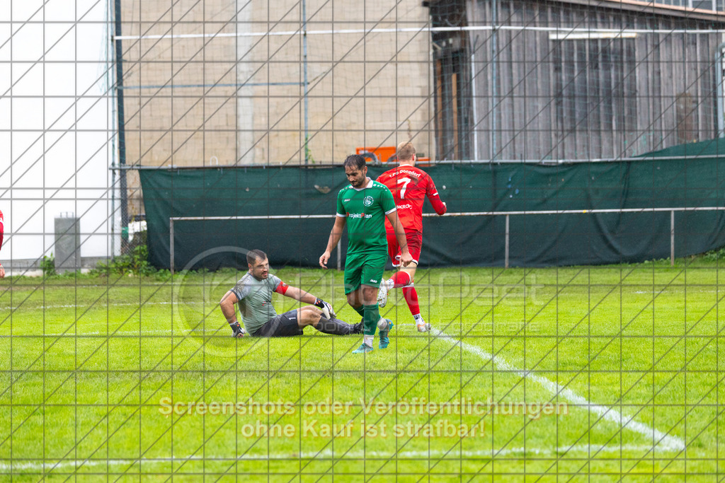 20261011_151707_0007_(c)_by_PhotoPeet | #,KSG Eislingen (grün) vs. 1.FC Donzdorf (rot), Fußball, Bezirksliga - Bezirk Neckar/Fils, 07. Spieltag, Saison 2026/2027, Rasensportplatz, Albstraße 69, 73054 Eislingen, 11.10.2026 - 15:00 Uhr,Foto: PhotoPeet / Sport- &amp; Eventfotografie / Peter Harich