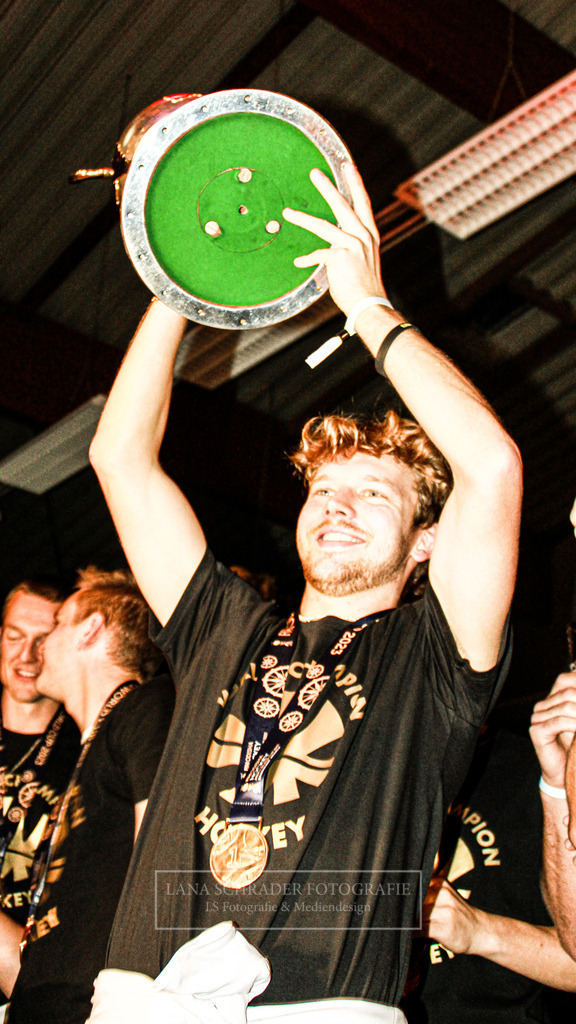 WM EMPFANG 30.01.23 LSF-32 | lanaschraderfotografie - Realisiert mit Pictrs.com