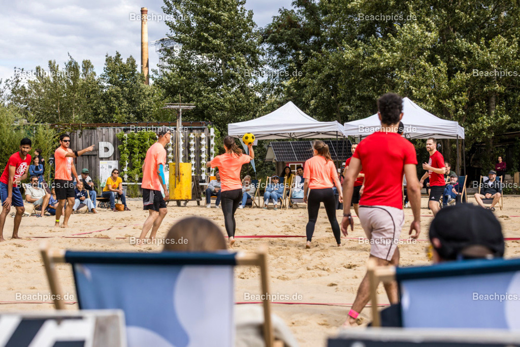 2025-200083401-Strandvölkerball-WM |  24.08.2025; Berlin Foto: Gerold Rebsch - www.beachpics.de